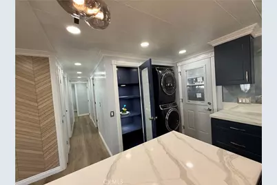 8801 Eton, Canoga Park, CA 91304 - Photo 43