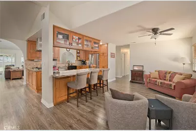 9602 Gierson, Chatsworth, CA 91311 - Photo 3