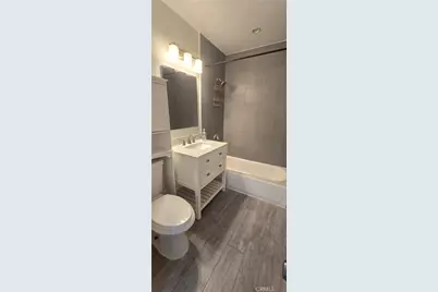 7512 Jamieson Ave, Reseda, CA 91335 - Photo 13