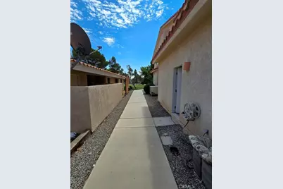 14740 Blue Grass Drive, Helendale, CA 92342 - Photo 17