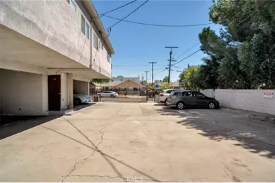 11936 Hart St, North Hollywood, CA 91605 - Photo 11