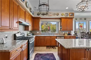 24845 Bella Vista Dr, Newhall, CA 91321 - Photo 11