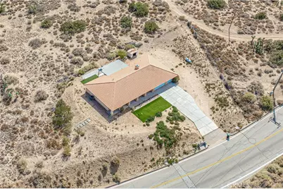 8825 Beekley, Pinon Hills, CA 92372 - Photo 33