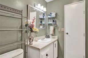 15474 Celtic St, Mission Hills (San Fernando), CA 91345 - Photo 17