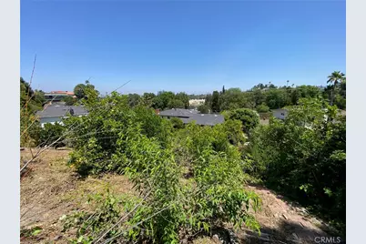 5323 Del Moreno Drive, Woodland Hills, CA 91364 - Photo 17