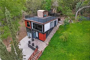 4256 Rosario Rd, Woodland Hills, CA 91364 - Photo 35