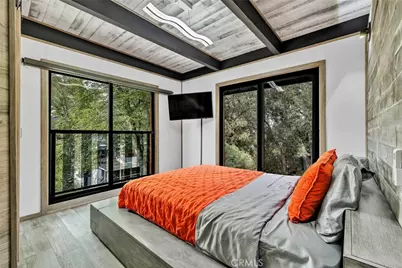 4256 Rosario Road, Woodland Hills, CA 91364 - Photo 9