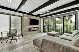 4256 Rosario Rd, Woodland Hills, CA 91364 - Photo 21