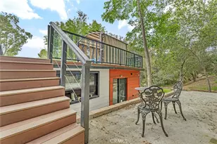 4256 Rosario Rd, Woodland Hills, CA 91364 - Photo 33