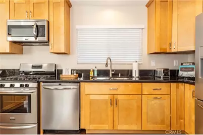 10501 Forbes Avenue, Granada Hills, CA 91344 - Photo 13