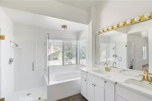 21965 Jeffers Ln, Saugus, CA 91350 - Photo 29