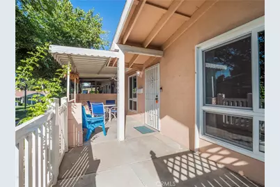 19126 Avenue Of The Oaks #C, Newhall, CA 91321 - Photo 17