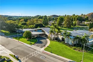 19126 Ave Of The Oaks, Newhall, CA 91321 - Photo 31