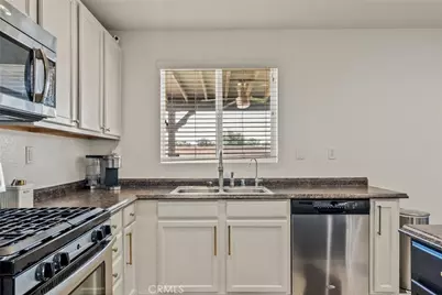 3360 James Court, Lancaster, CA 93535 - Photo 9