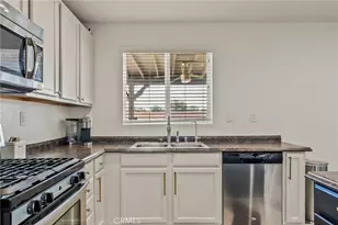 3360 James Ct, Lancaster, CA 93535 - Photo 9