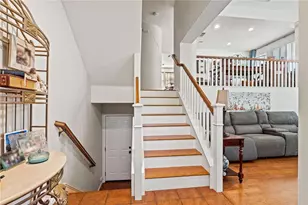 24014 Bridgeport Ln, Valencia, CA 91355 - Photo 13