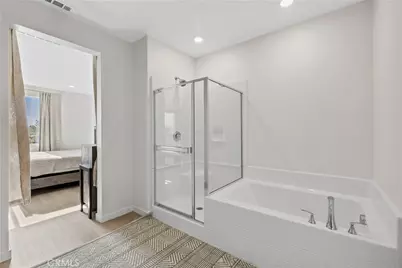 27579 Sanctuary Ct., Valencia, CA 91381 - Photo 11