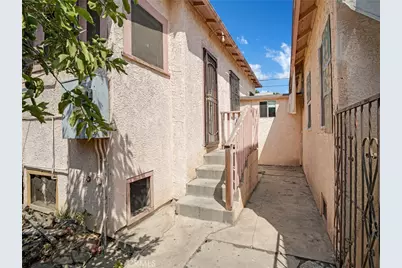 2201 Trinity, Los Angeles, CA 90011 - Photo 19