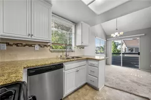 26964 Flo Ln, Canyon Country, CA 91351 - Photo 15