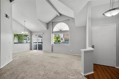 26964 Flo Lane #324, Canyon Country, CA 91351 - Photo 9