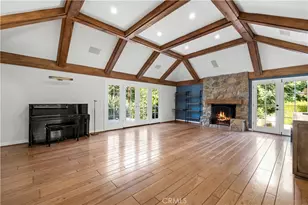 5200 Collier Pl, Woodland Hills, CA 91364 - Photo 5