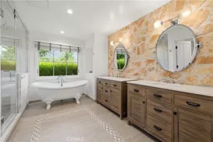 5200 Collier Pl, Woodland Hills, CA 91364 - Photo 15