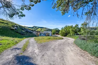 15000 Baker Canyon Road, Canyon Country, CA 91390 - Photo 25