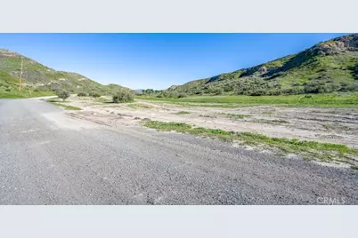 15000 Baker Canyon Road, Canyon Country, CA 91390 - Photo 27