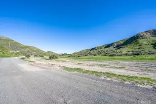 15000 Baker Canyon Rd, Canyon Country, CA 91390 - Photo 27