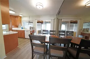 26360 Oakspur Dr, Newhall, CA 91321 - Photo 9