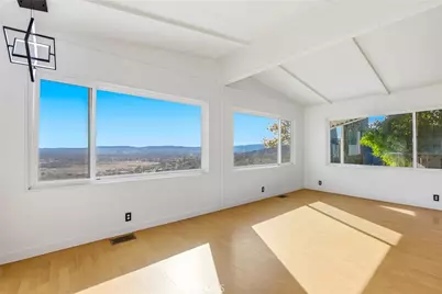 24303 Woolsey Canyon Road, Canoga Park, CA 91304 - Photo 29