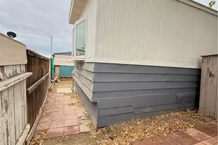 45415 E 28th Street E, Lancaster, CA 93535 - Photo 17