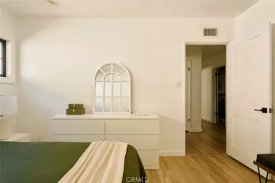 4800 Mary Ellen, Sherman Oaks, CA 91423 - Photo 27