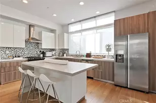 6736 W Hepburn Way, Los Angeles, CA 90038 - Photo 13