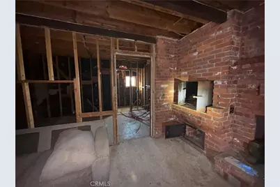 8539 W Avenue L, Lancaster, CA 93536 - Photo 33