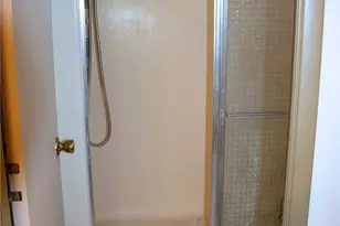 8811 Canoga Ave, Canoga Park, CA 91304 - Photo 15