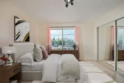 22809 Del Valle Street #8, Woodland Hills, CA 91364 - Photo 11