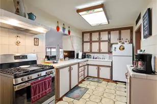 8651 Ranchito Ave, Panorama City, CA 91402 - Photo 19