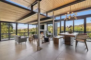 21090 Rios St, Woodland Hills, CA 91364 - Photo 15