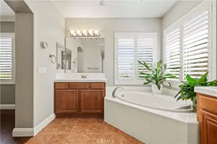 27879 Alta Vista Ave, Valencia, CA 91355 - Photo 23