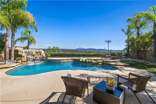 27879 Alta Vista Ave, Valencia, CA 91355 - Photo 31