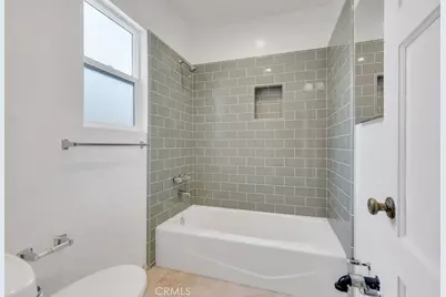 2801 Virginia Avenue, Santa Monica, CA 90404 - Photo 39