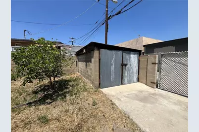 8942 Ilex, Los Angeles, CA 91352 - Photo 25