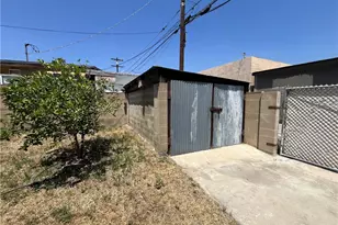 8942 Ilex, Los Angeles, CA 91352 - Photo 25