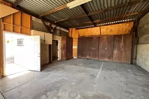 8942 Ilex, Los Angeles, CA 91352 - Photo 21