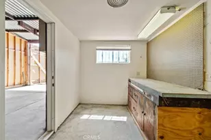 8942 Ilex, Los Angeles, CA 91352 - Photo 23