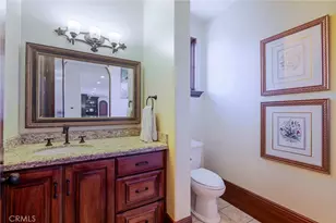 25532 Oak Meadow Dr, Valencia, CA 91381 - Photo 33