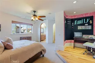 25532 Oak Meadow Dr, Valencia, CA 91381 - Photo 35