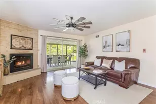 26751 Winsome Cir, Newhall, CA 91321 - Photo 3