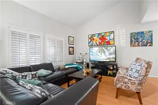 21929 Peppercorn Dr, Saugus, CA 91350 - Photo 7